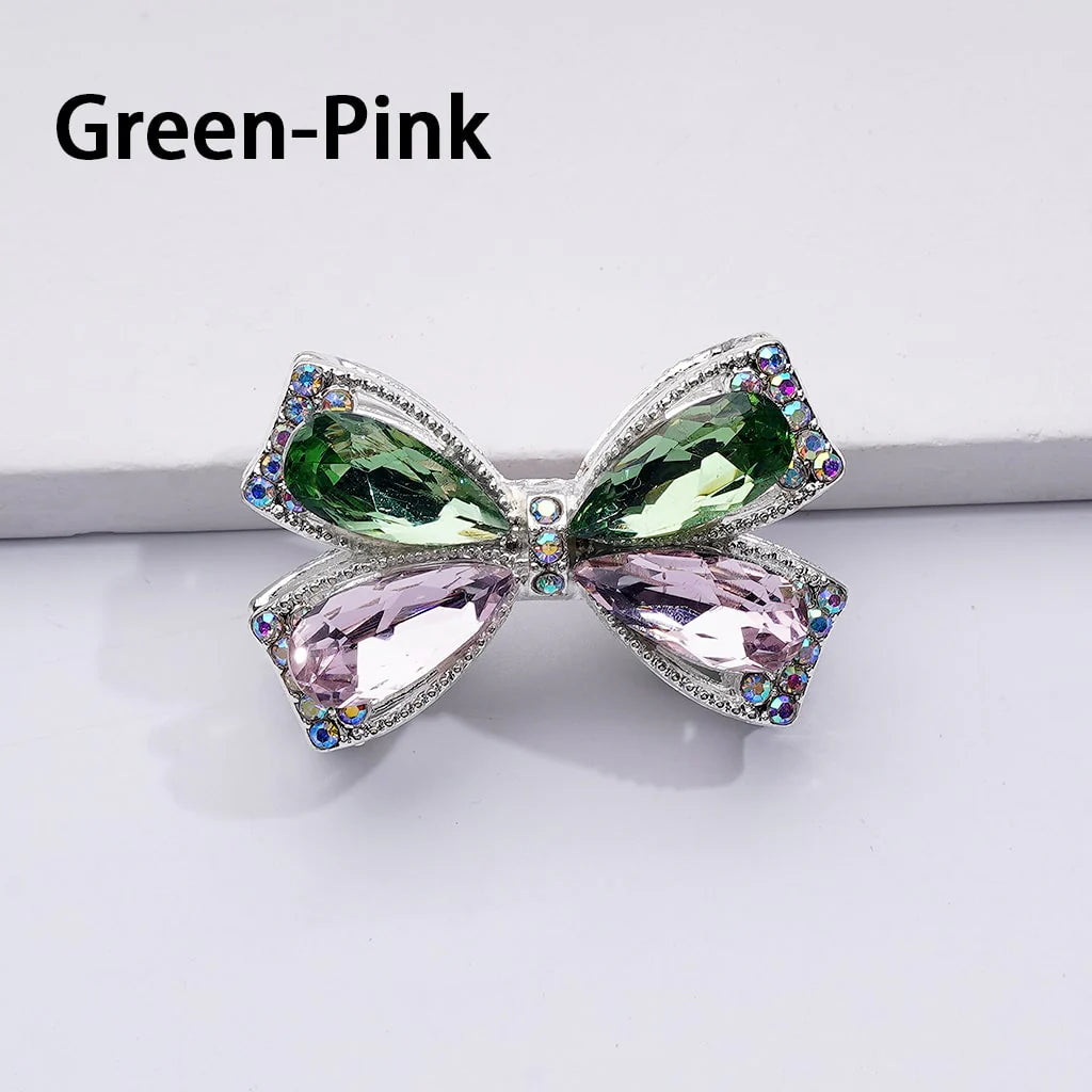 z-Silver Metal Beads with Fancy Bowtie with Shiny Rhinestones, 24*38MM