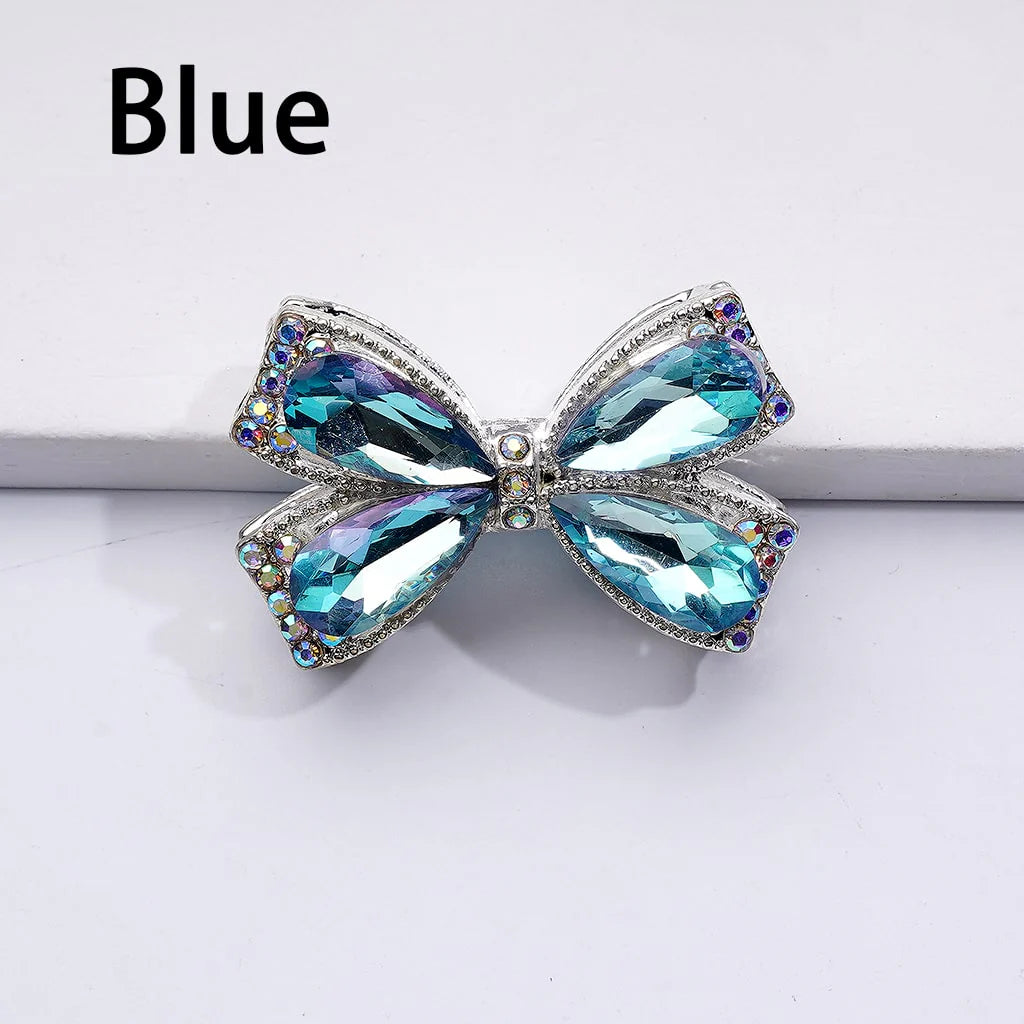 z-Silver Metal Beads with Fancy Bowtie with Shiny Rhinestones, 24*38MM