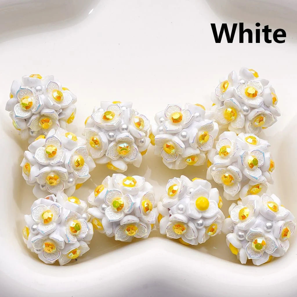 z-Clay Beads Shiny Cute Three-Petal Flower with Colorful Stamen White Pearls 20MM
