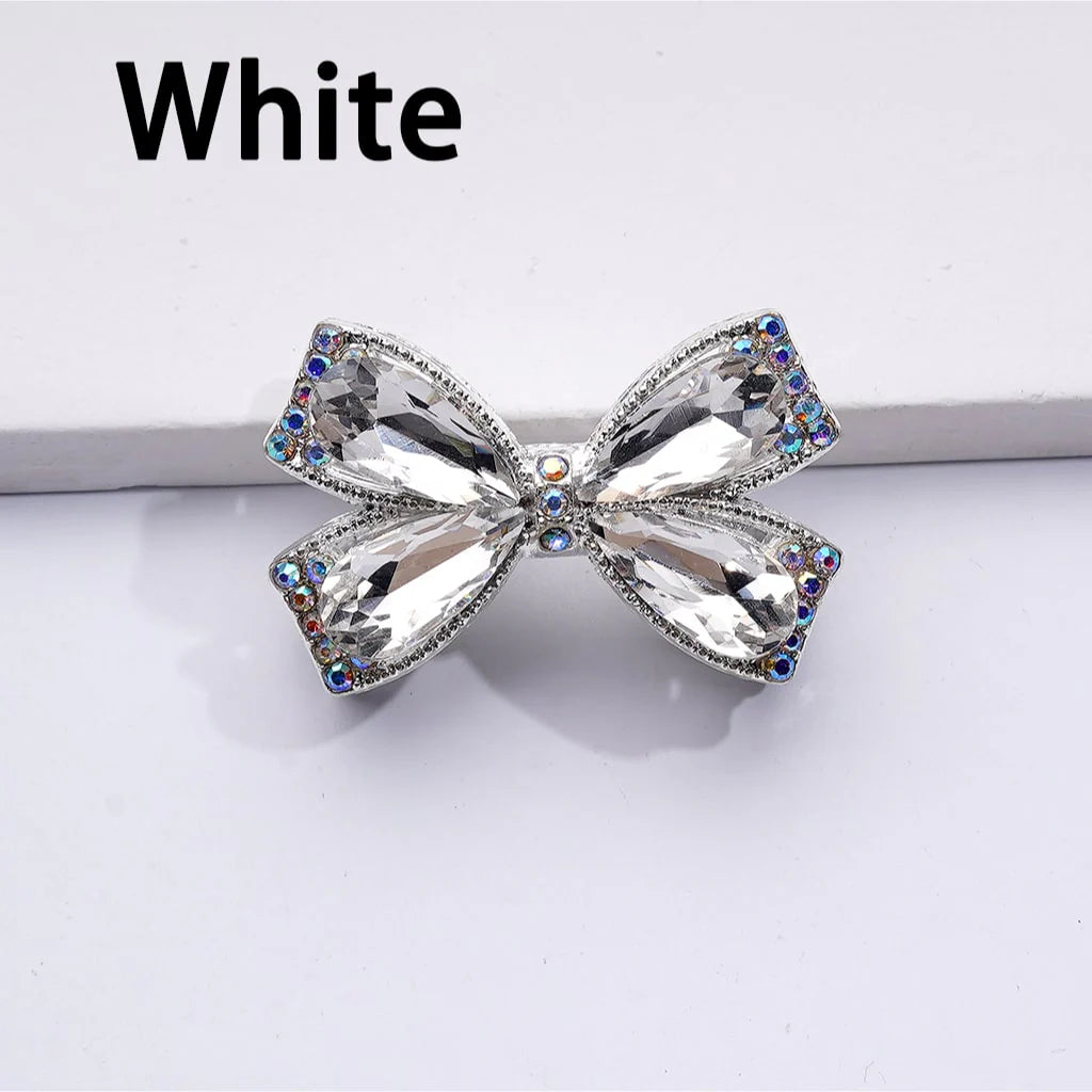 z-Silver Metal Beads with Fancy Bowtie with Shiny Rhinestones, 24*38MM