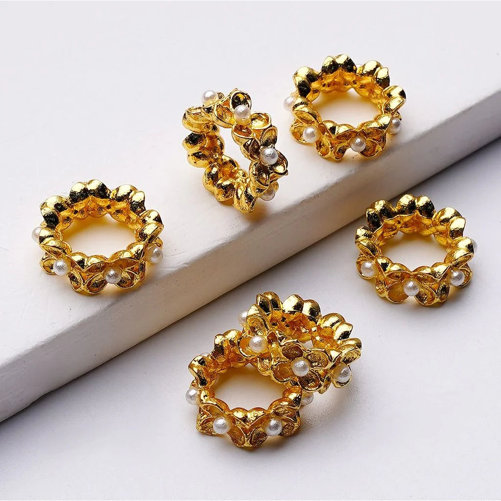 z-Exquisite Gold Silver Cute Flower Shape Metal Spacer with White Pearls Inside